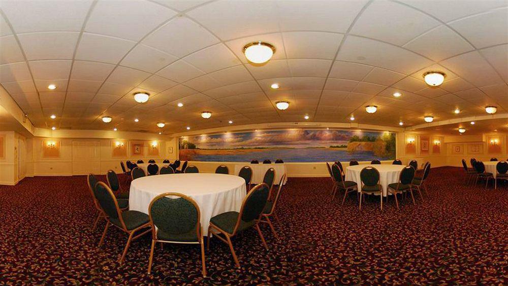 Quality Inn Bourne Exterior photo